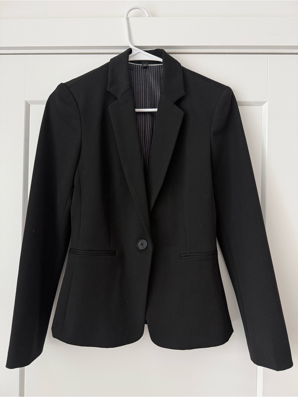 Classic Black Tailored Blazer Jacket Women’s Size 2 Office Workwear